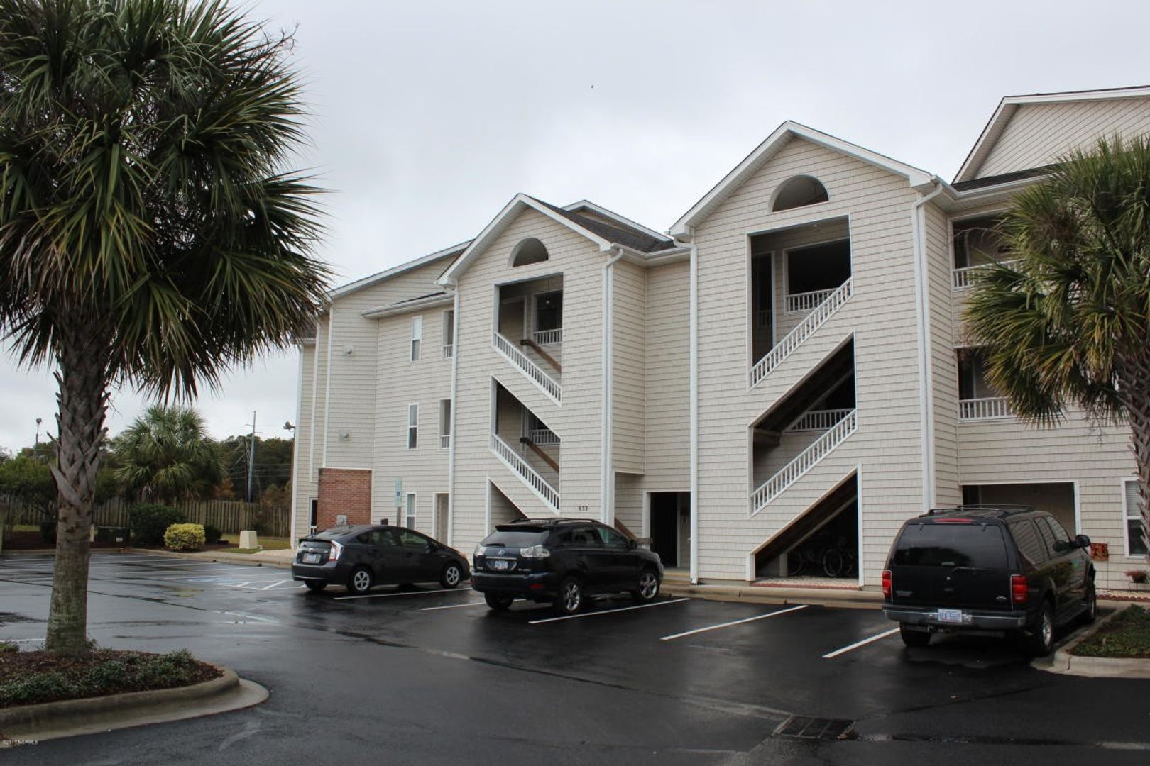 Carolina Beach Apartment: 633 Spencer Farlow Drive #20