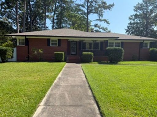 Sprawling 3 Bedroom 2 and half Bath Ranch – photo 1