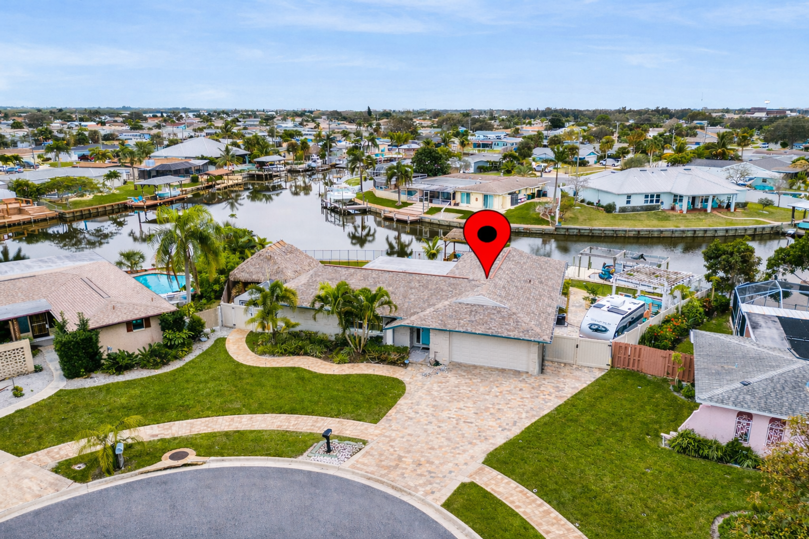 Merritt Island House: 1710 Vega Ave