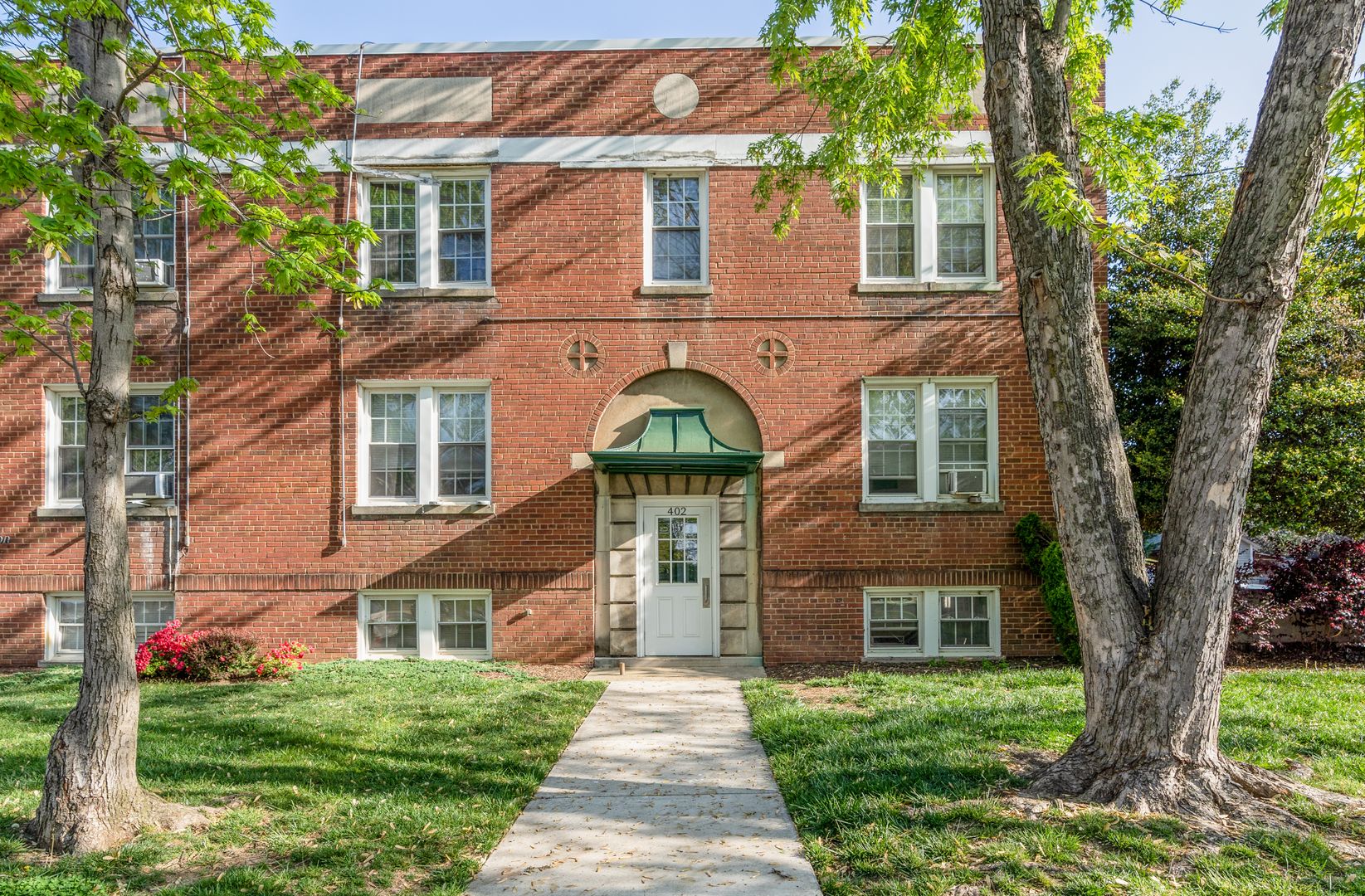 Alexandria Apartment: 400-426 E. Glendale St.