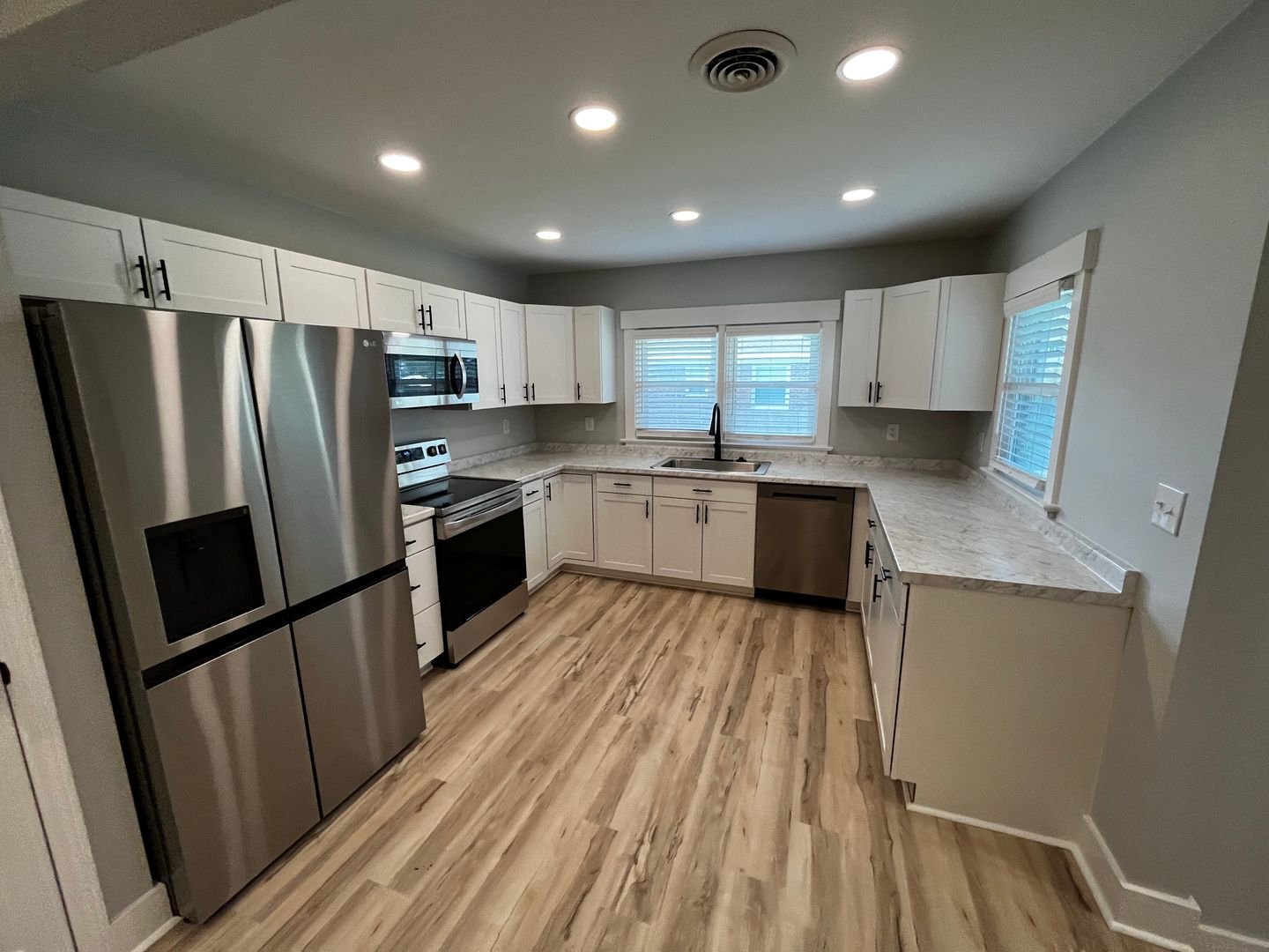 Wilmington House: 504 N Kerr Ave