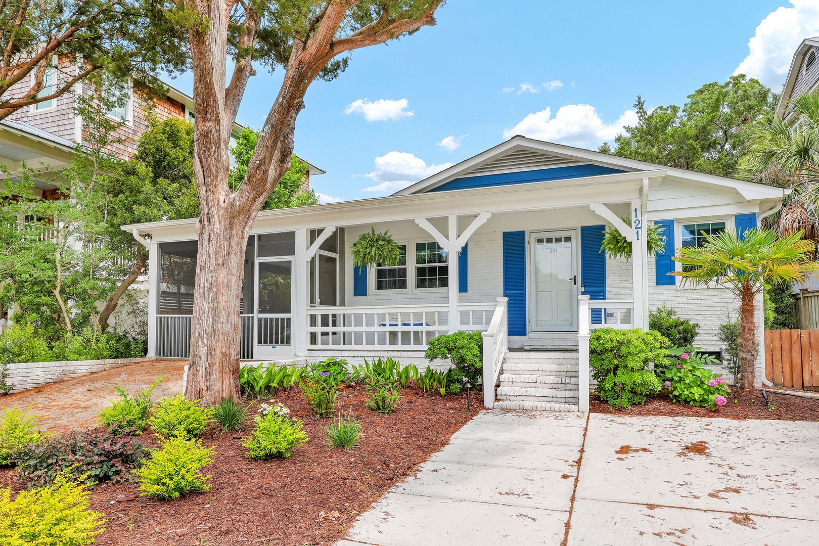 Wrightsville Beach House: 121 Cypress Ave
