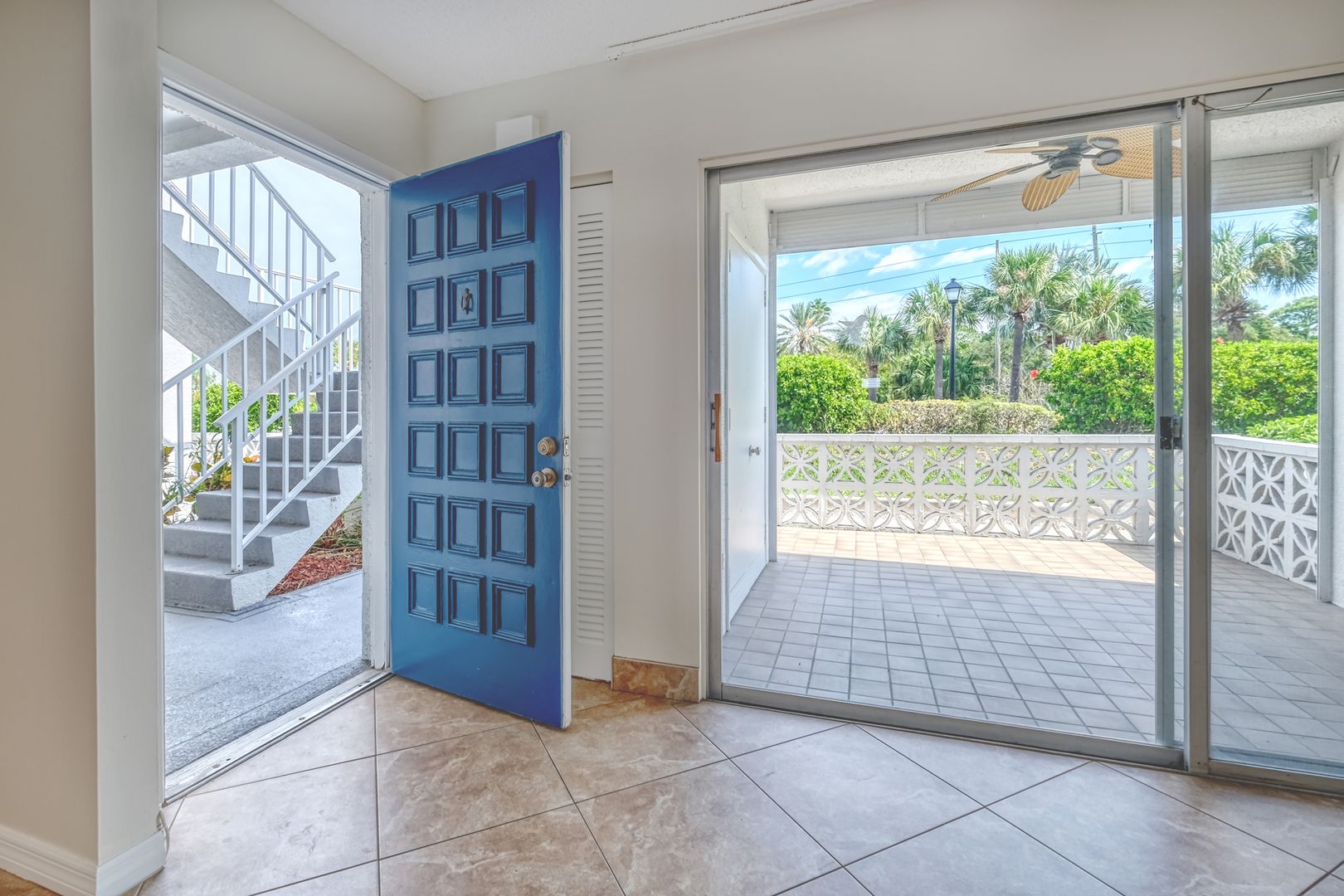 Largo Condo: 14800 Walsingham Road