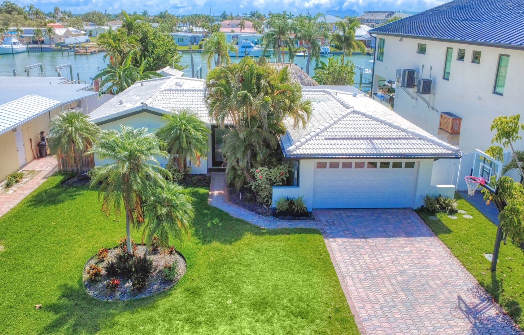 Treasure Island House: 11955 5th Street, E.