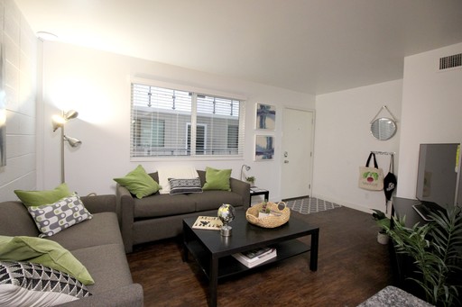 3765 Harrison Blvd - Shared Room - 12 Month Lease