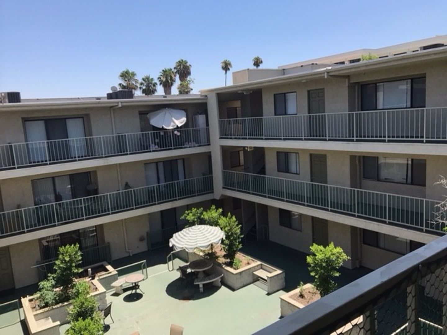 Pasadena Condo: 70 N. Catalina Ave.
