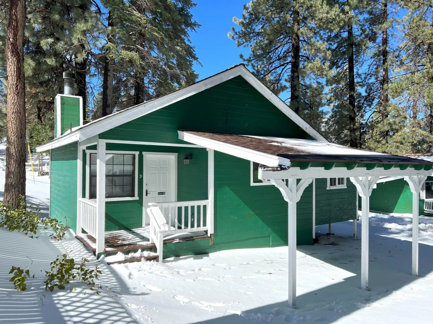 Big Bear Lake Apartment: 40393 Big Bear Blvd