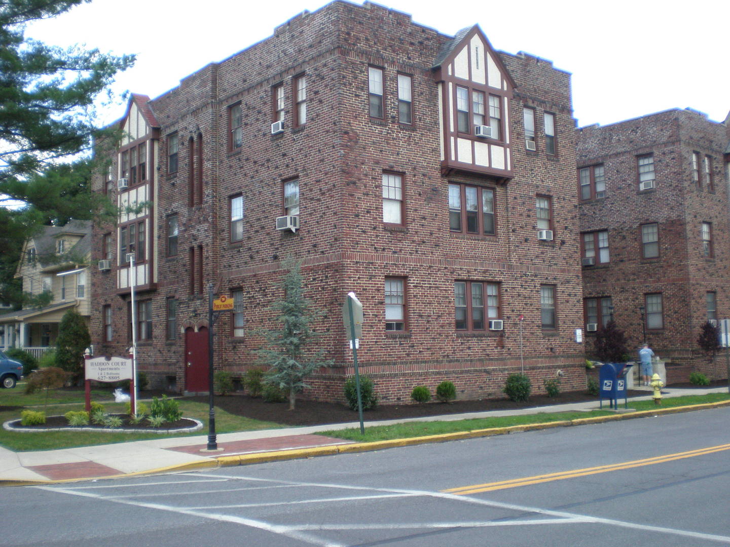 Haddon Heights Apartment: 700 Station Avenue