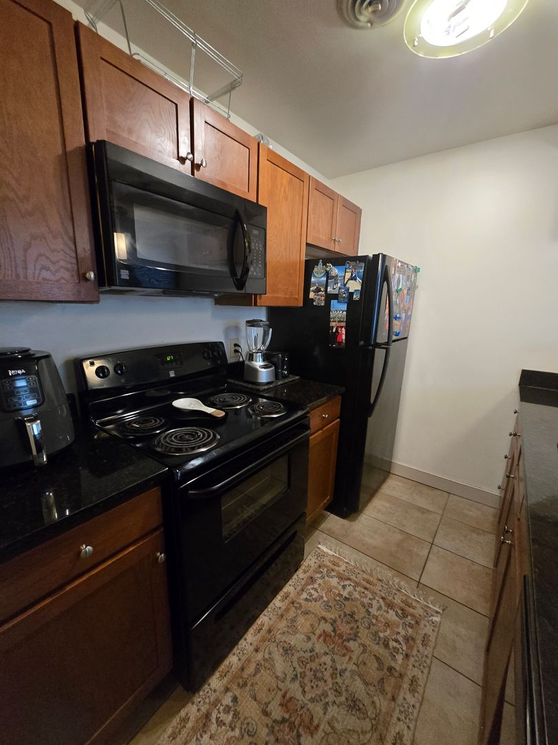 Richmond Apartment: 2006 E. Franklin Street