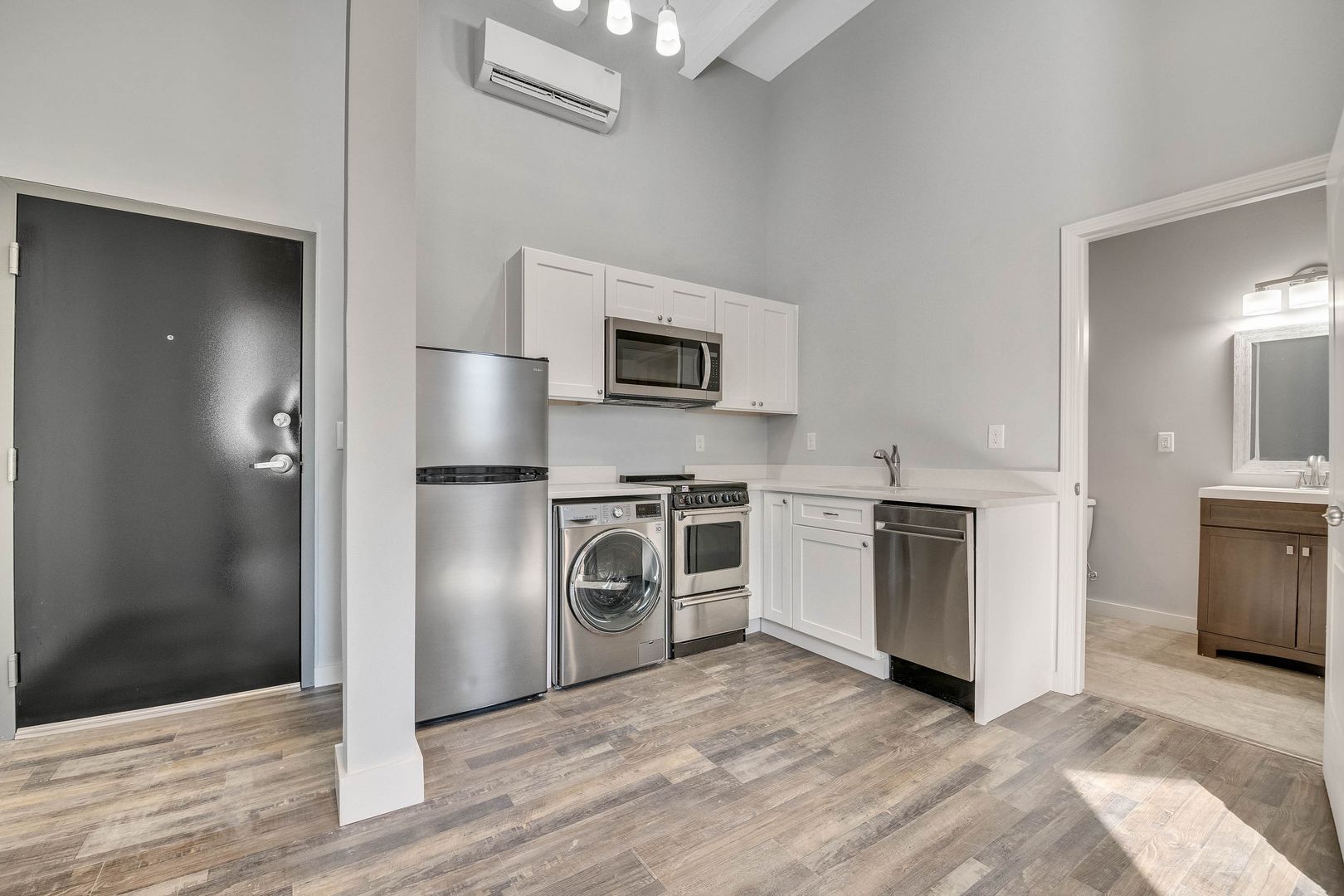 Chattanooga Apartment: 859 McCallie Avenue