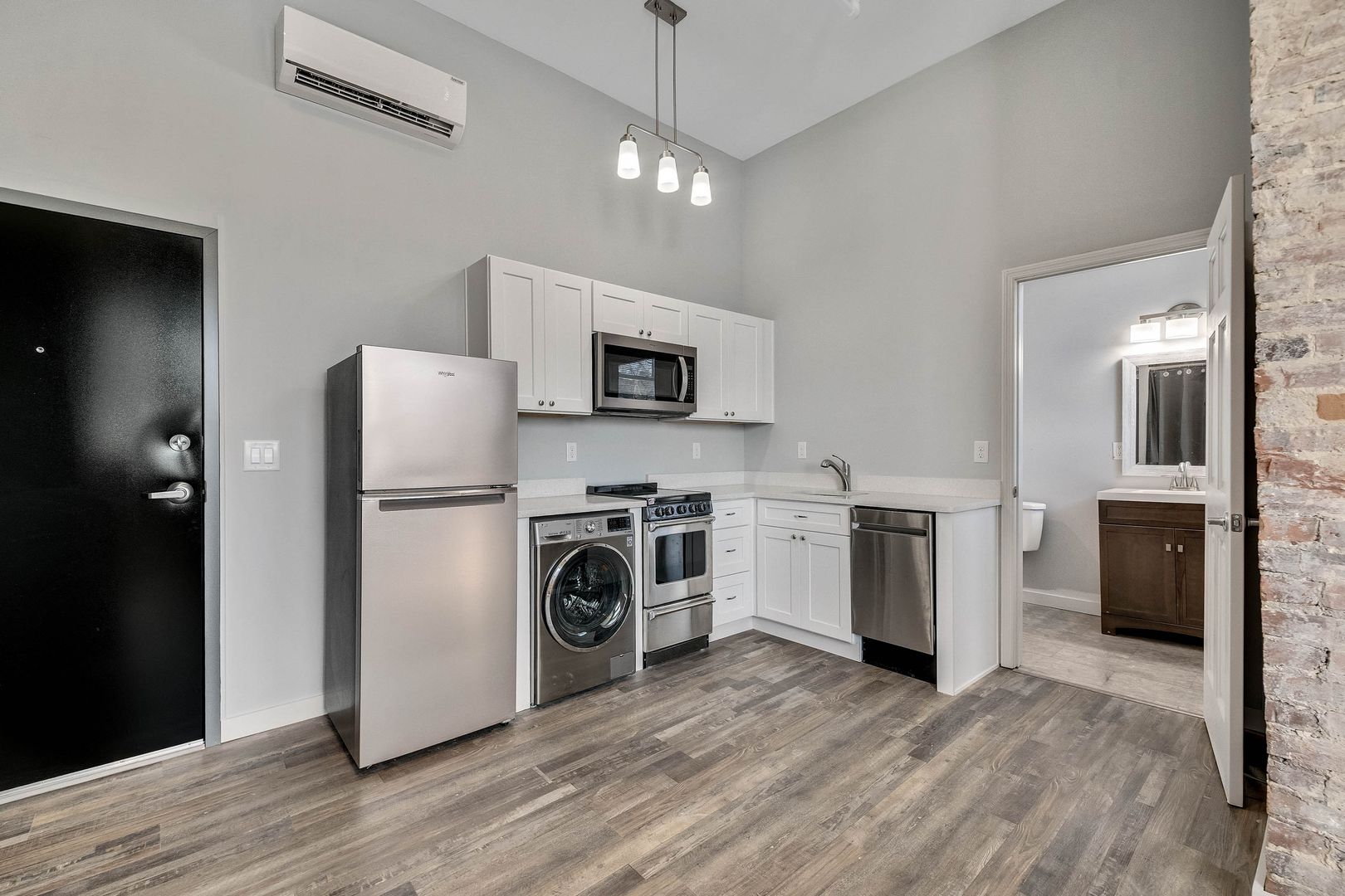 Chattanooga Apartment: 859 McCallie Avenue