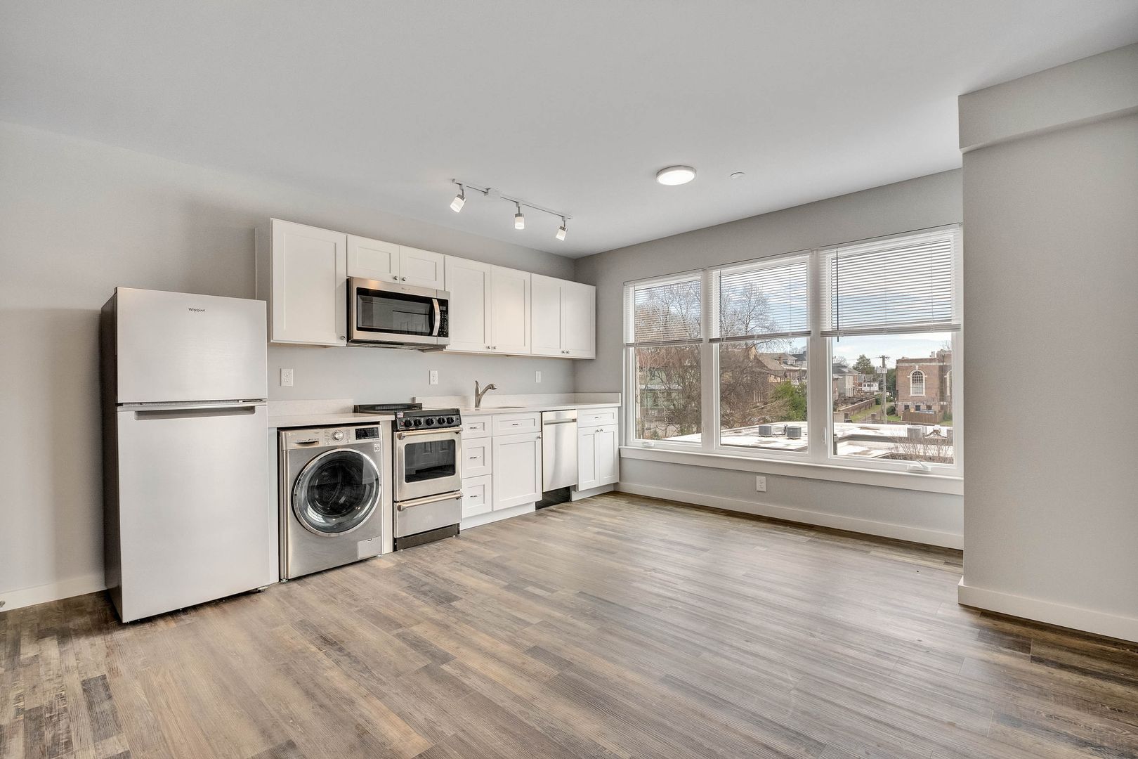 Chattanooga Apartment: 859 McCallie Avenue