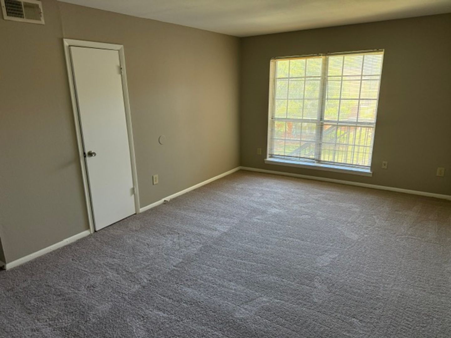 Chattanooga House: 900 Mountain Creek Rd