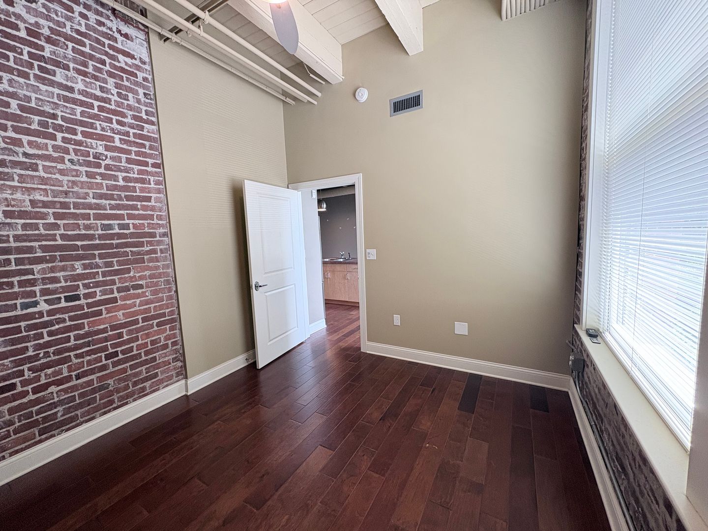 Chattanooga Apartment: 232 E. 11th Street