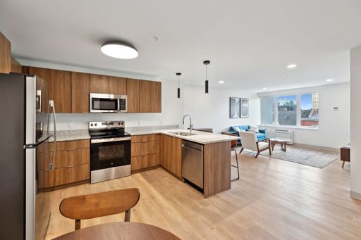 Welcome to West 6th Street - Chattanooga's Newest Community – photo 1