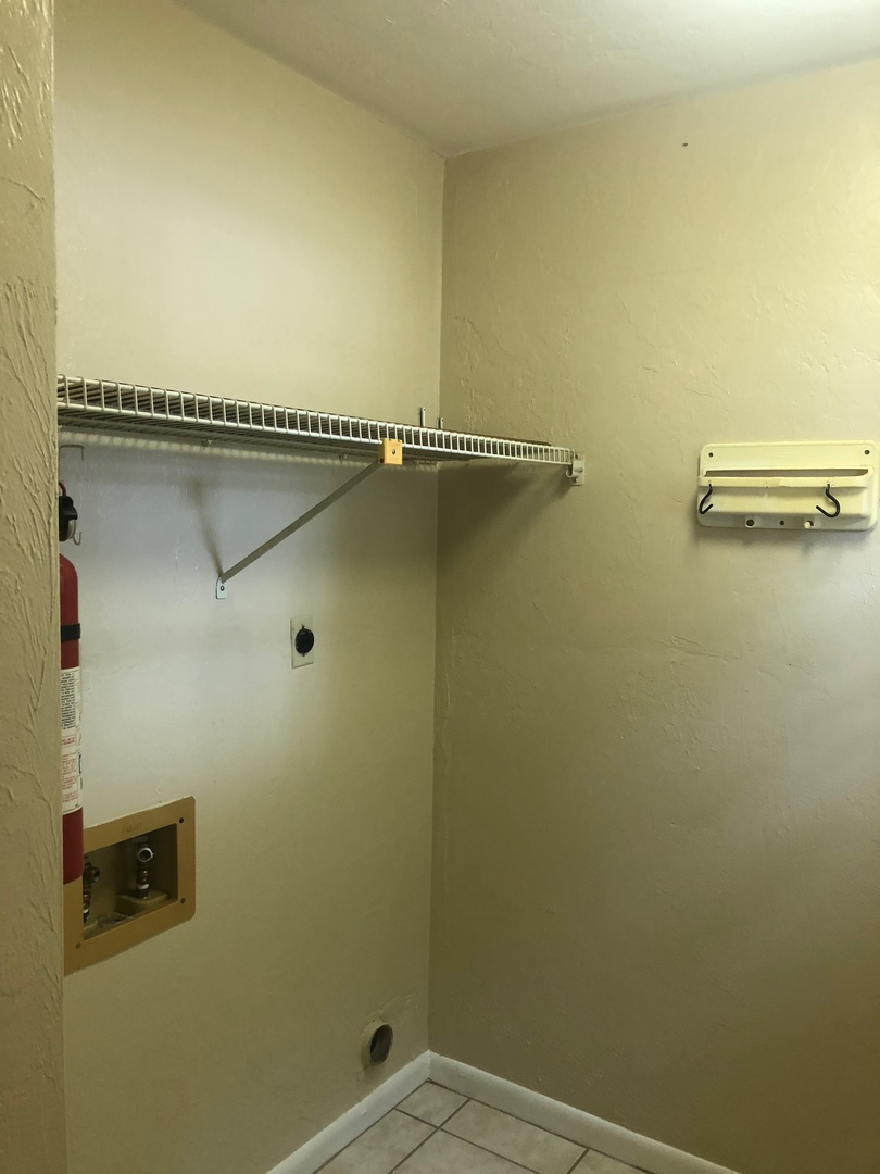 Gainesville House: 2735 SW 35th Place