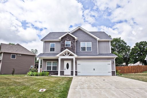 BEAUTIFUL MOVE IN READY HOME IN SANGO! – photo 1