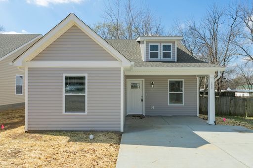 Charming 3 bed 2 bath in Gallatin! – photo 1