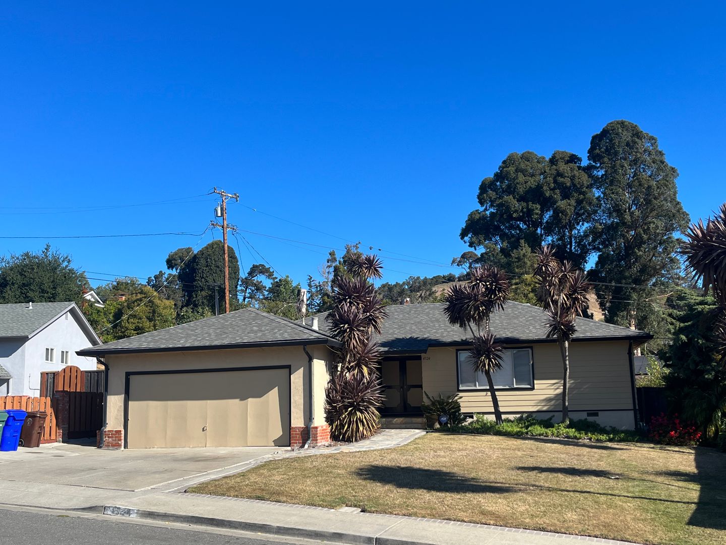 Richmond House: 4524 Fieldcrest Drive