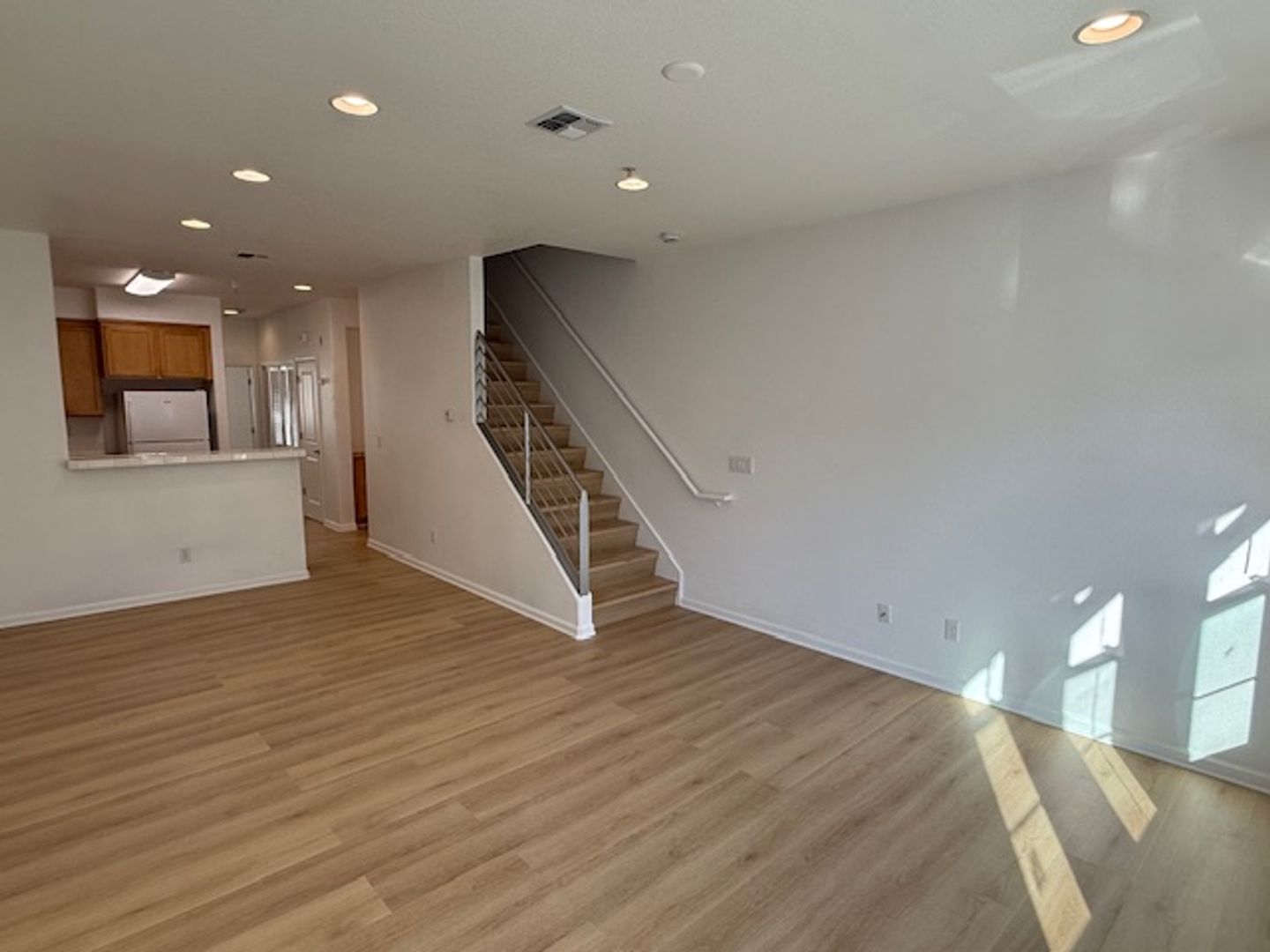 Richmond House: 1419 Nevin Plz