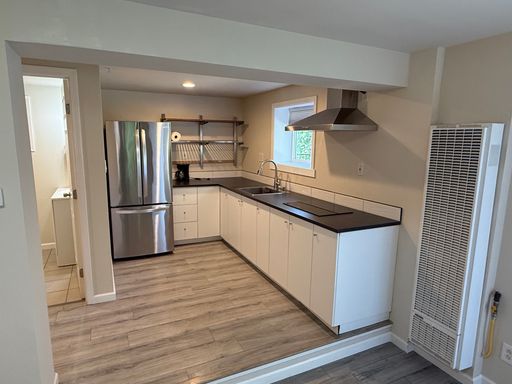 Lovely Studio Apartment Available in Martinez