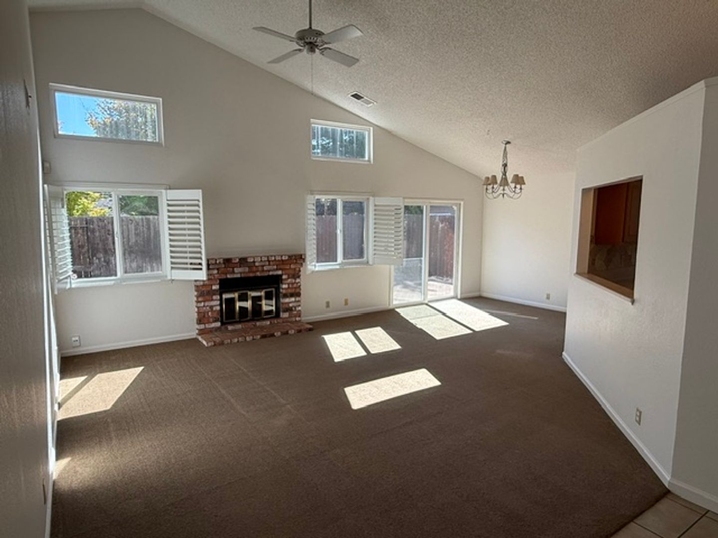 Benicia House: 512 Toyon Pl.