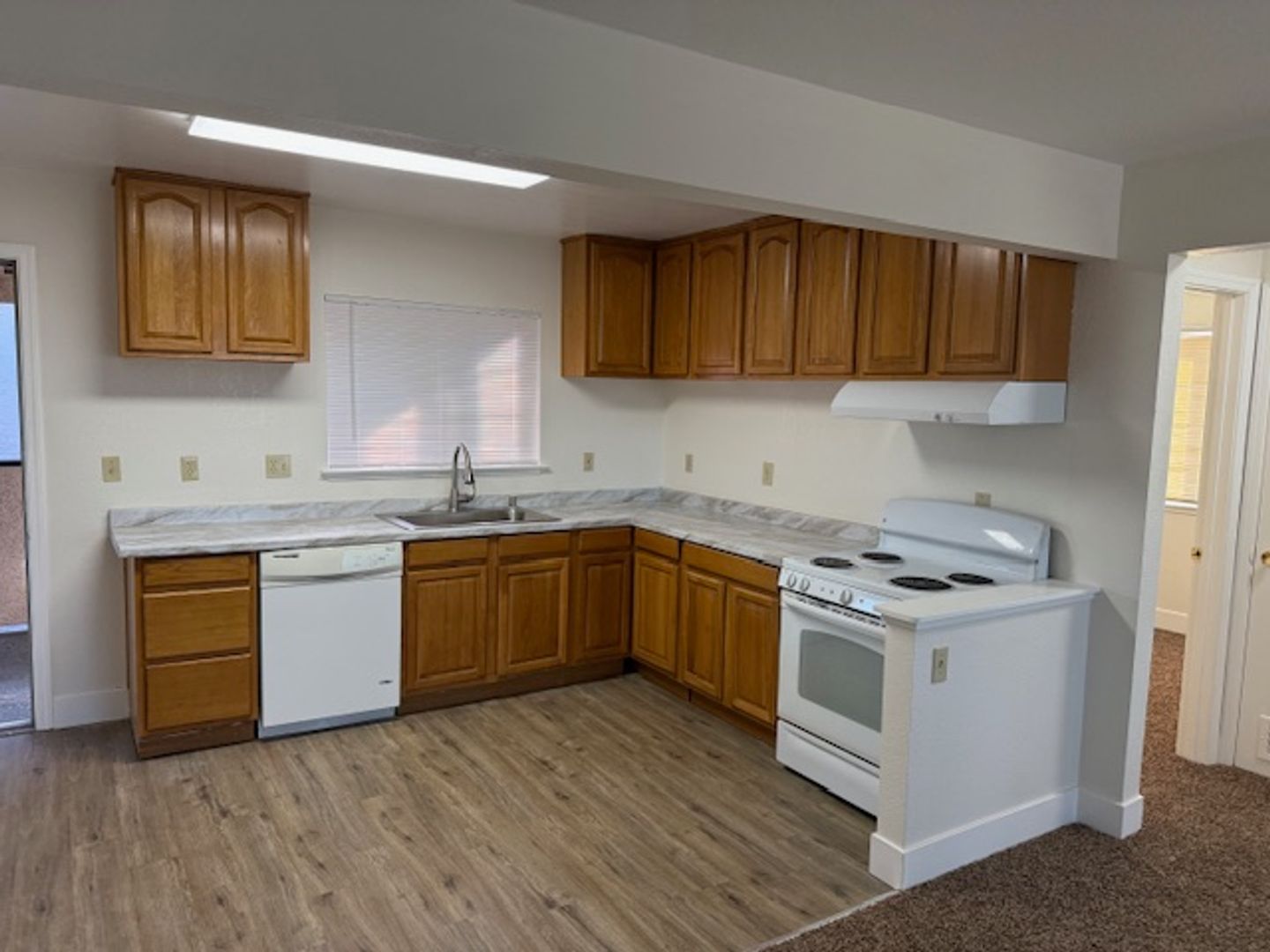 Pinole Apartment: 785 San Pablo Avenue