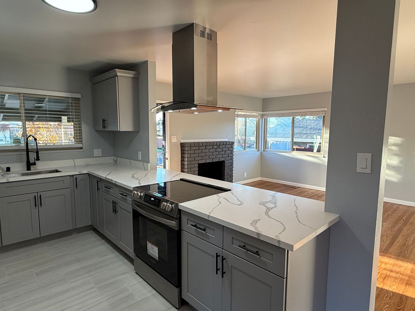 Pinole House: 2615 Henry Ave.