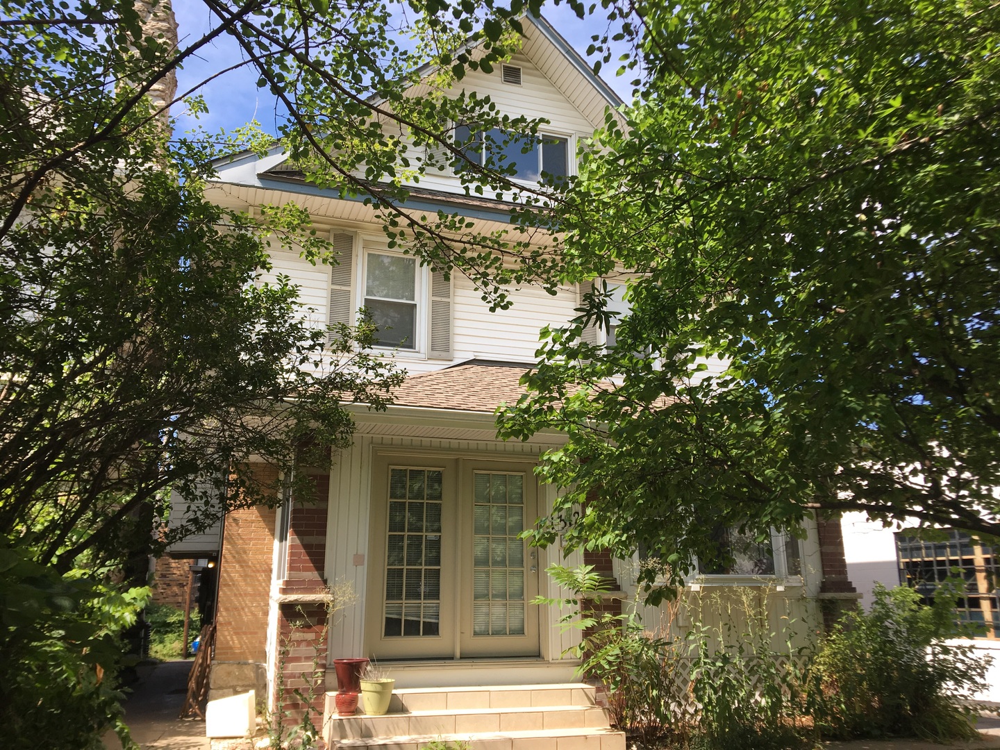 KANSAS CITY Apartment: 1312 W 39TH ST. #3