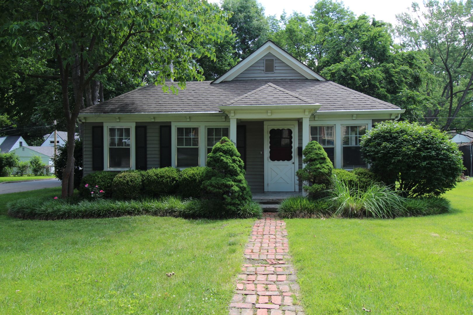 FAIRWAY House: 6101 GRANADA
