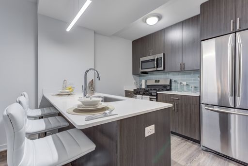MODERN NEW CONSTRUCTION UNITS WITH WD IN UNIT, POOL, FITNESS CENTER – photo 1