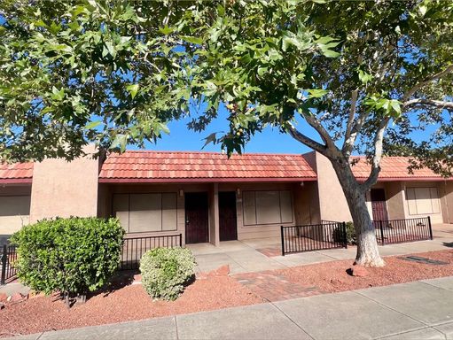 Unfurnished, 1-year long-term rental - Summer Special: $750 Off 1st month rent with a year lease!
