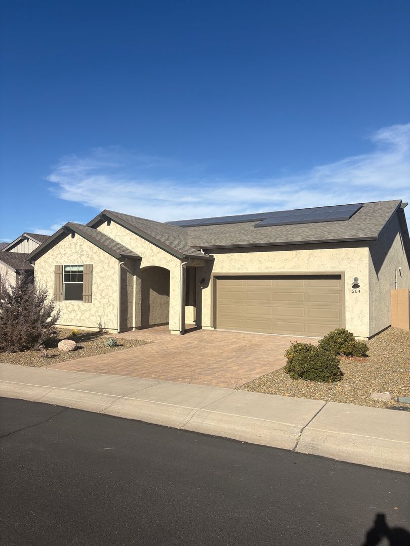 Clarkdale House: 264 Whistle Stop Rd