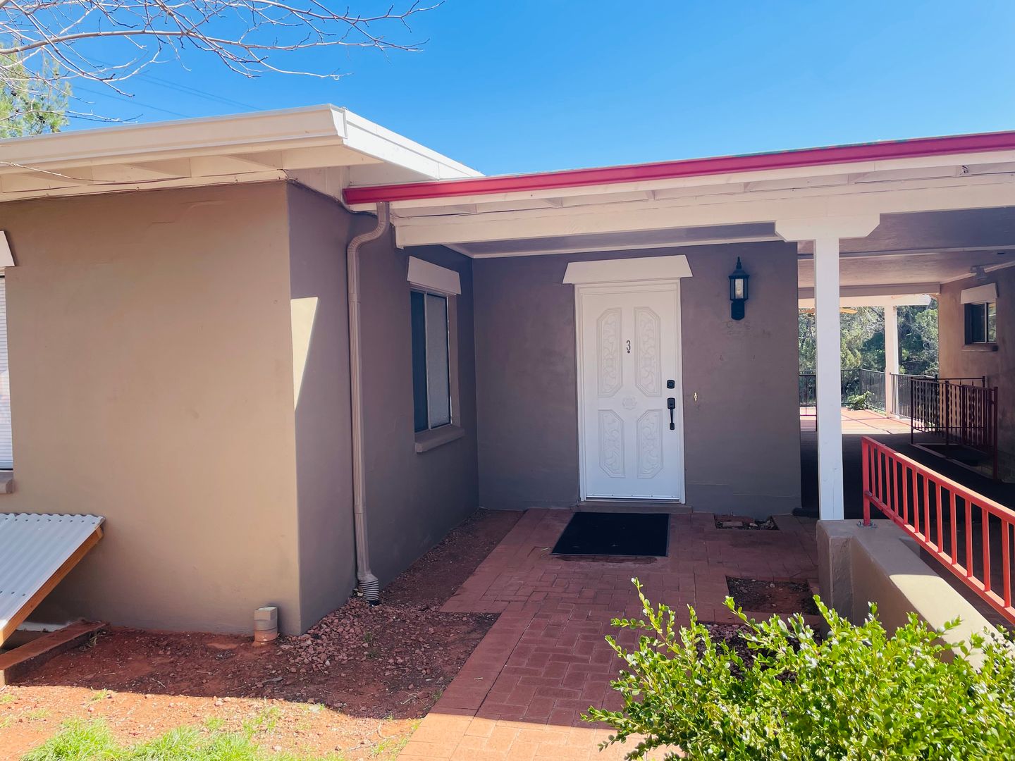 Sedona Apartment: 660 Jordan Road