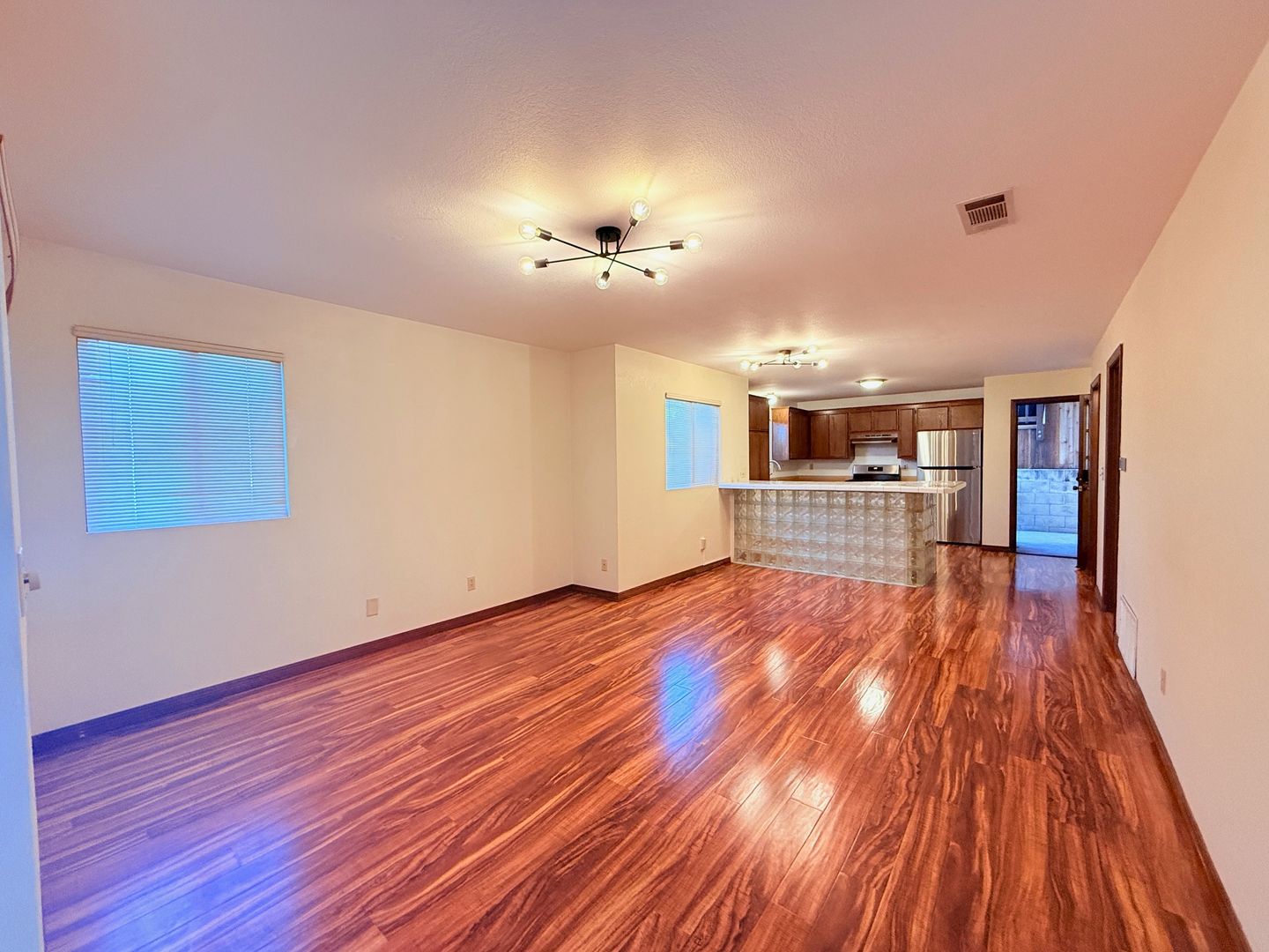 Cayucos House: 3361 1/2 Ocean Blvd.