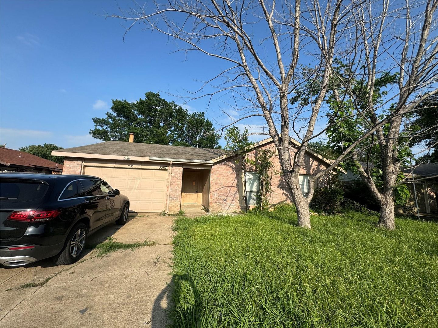 Arlington House: 3507 Doolittle Dr