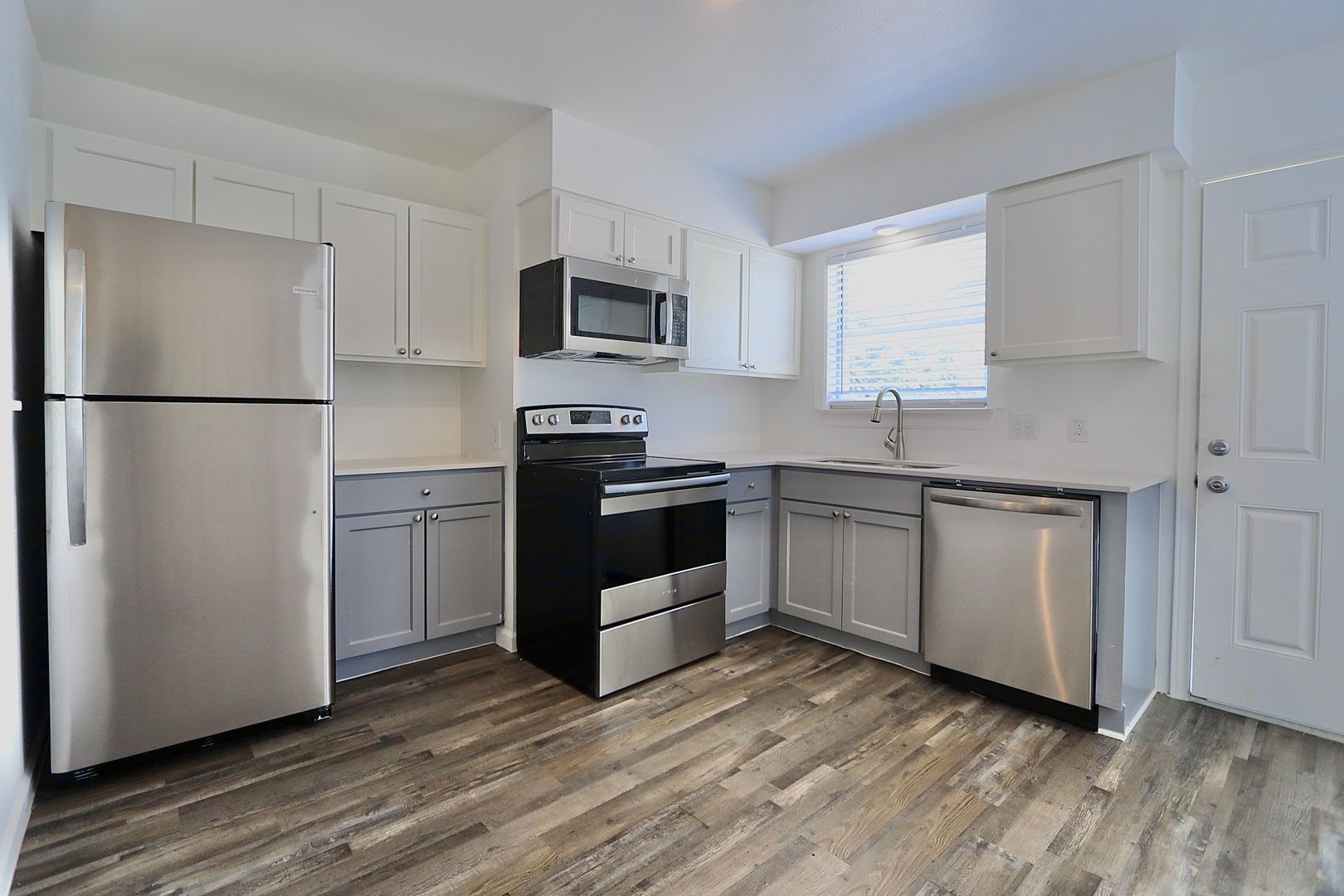 Dallas Apartment: 6202 Gaston Ave