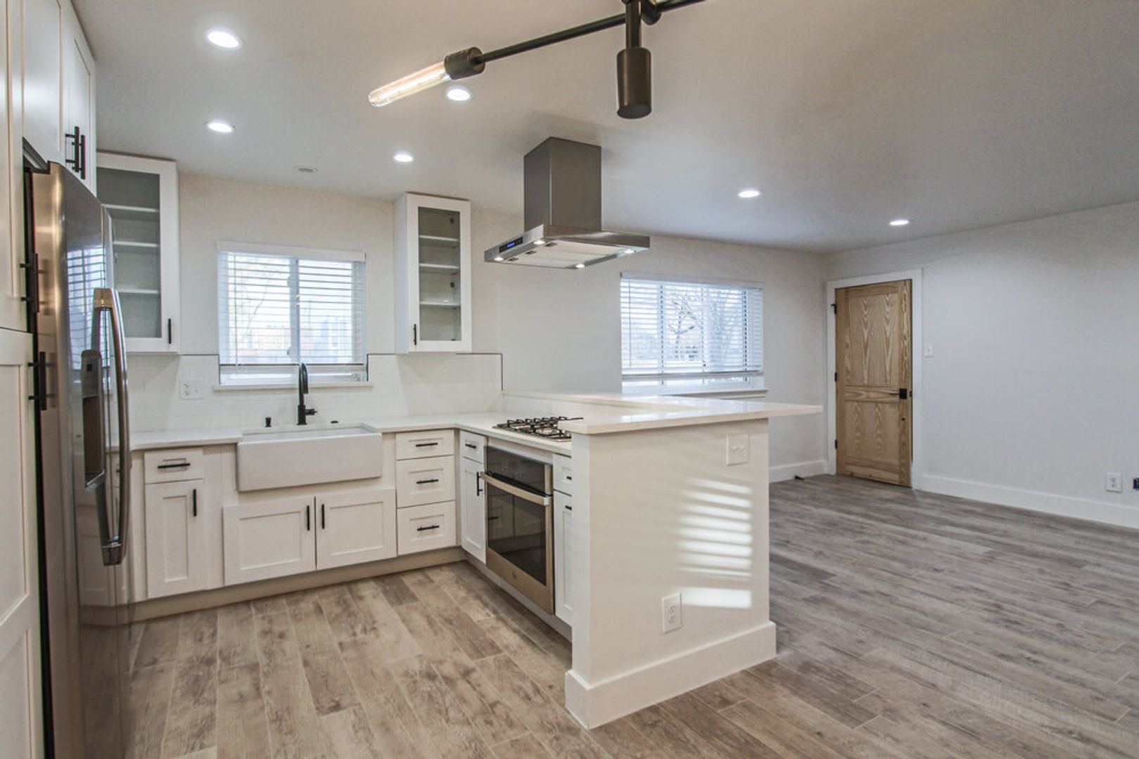 Dallas Apartment: 4407 Cole Avenue