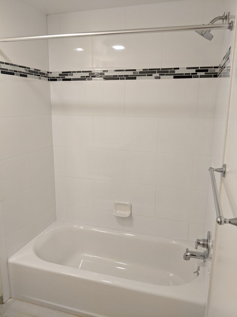 Berkeley Apartment: 1935 Addison Street