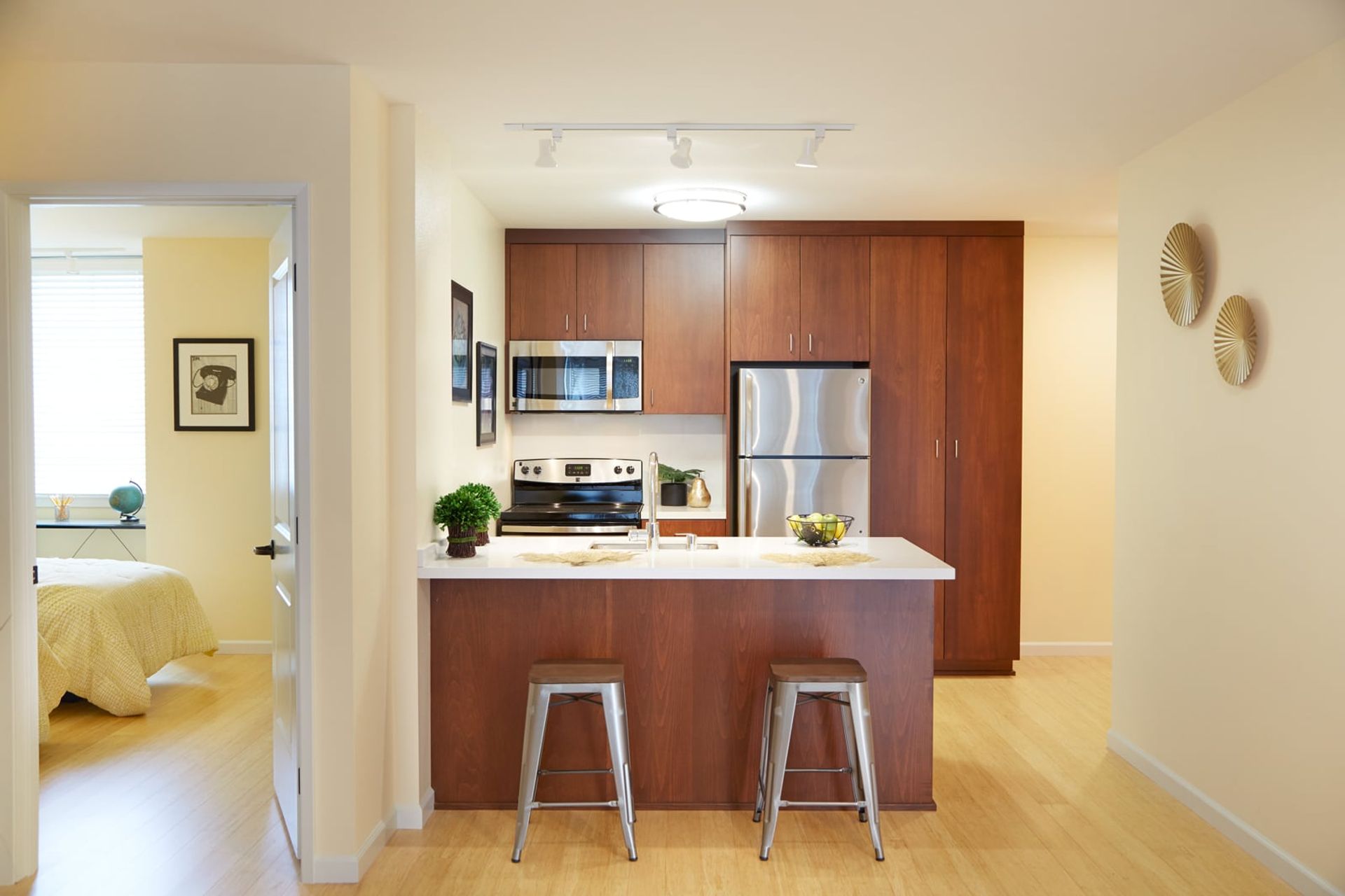 Addison Arts Apartments 4 of 12
