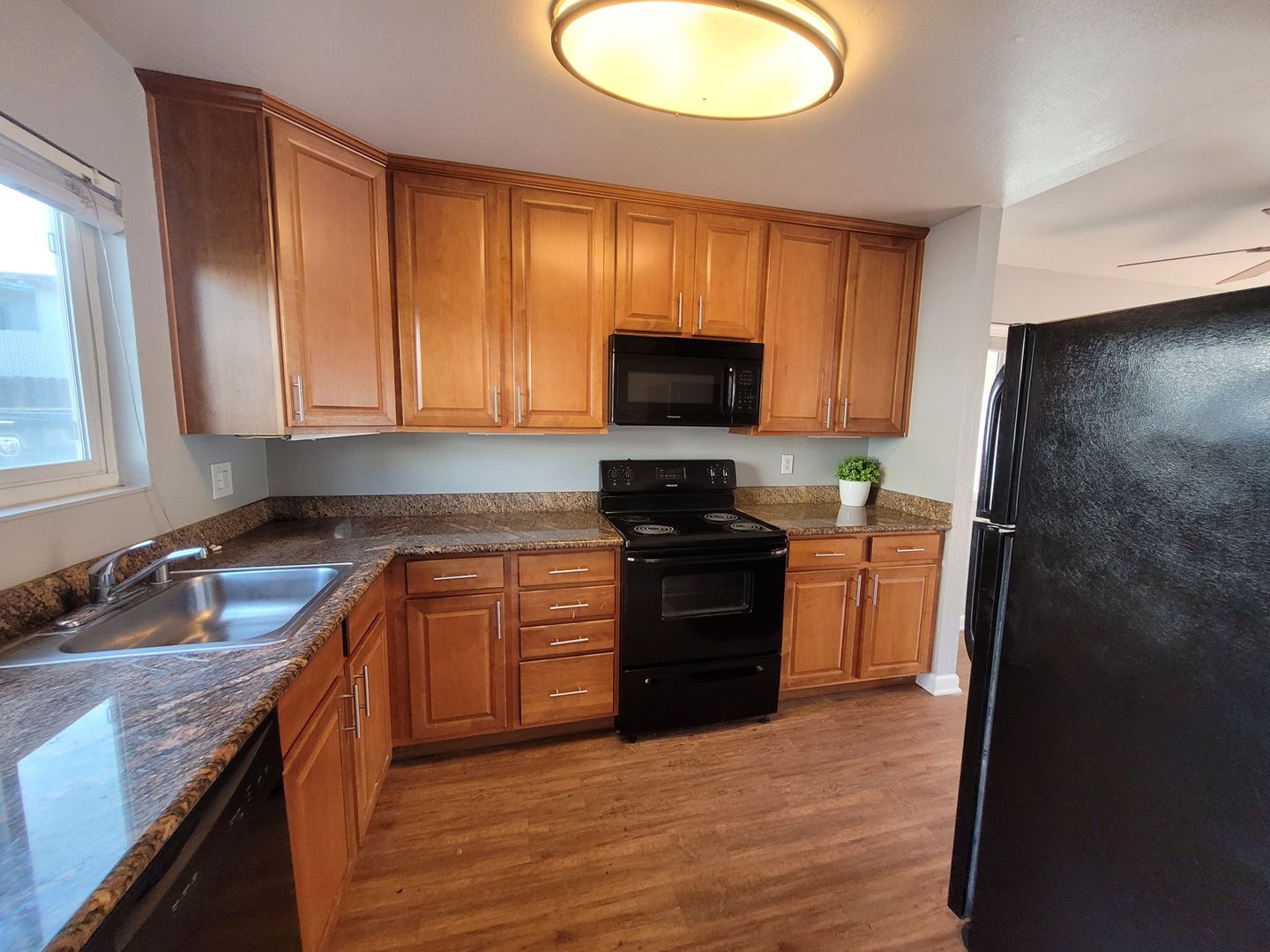 Castro Valley Apartment: 22242-22258 North 6th Street
