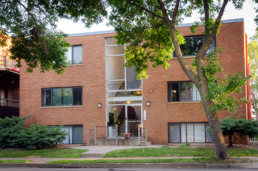 Minneapolis Apartment: 718 University Ave SE