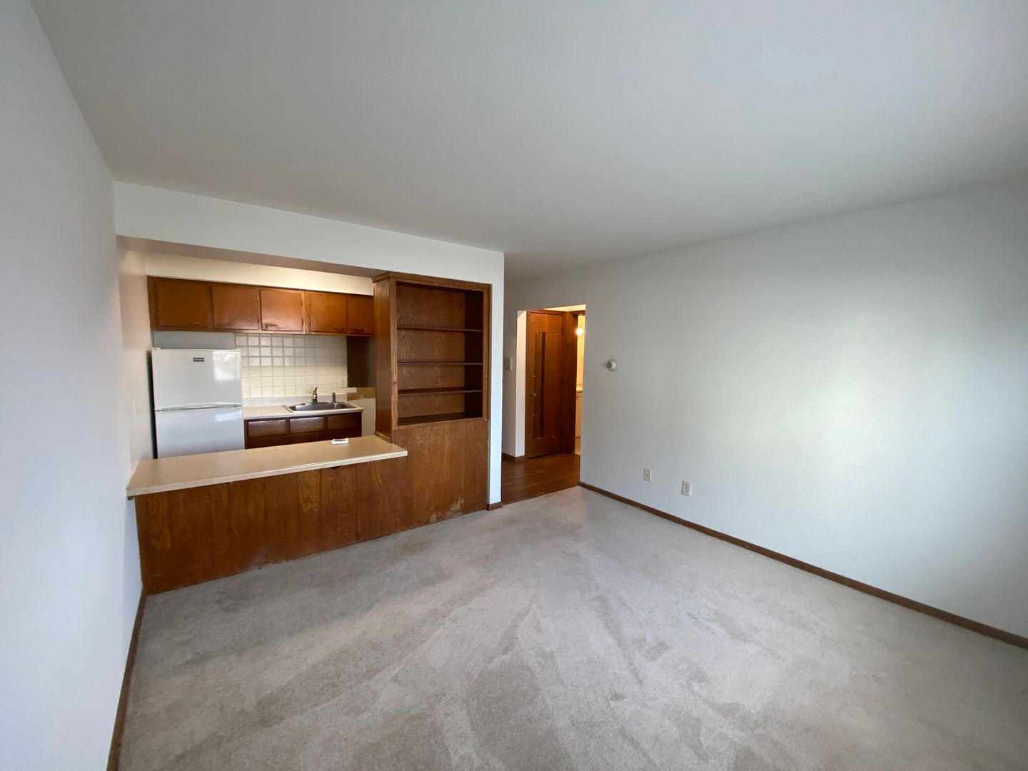 Hopkins Apartment: 1210/20 Cambridge St