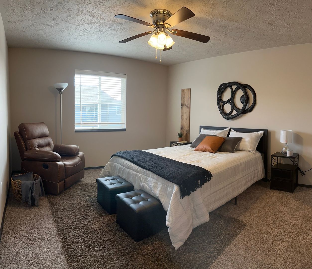Heritage Townhomes LLC 1 of 6