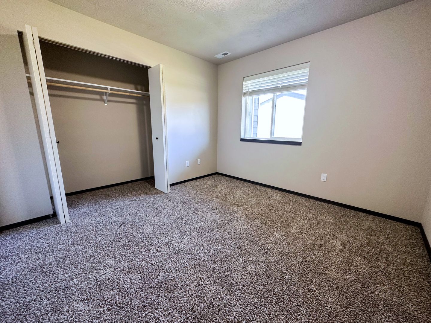 Heritage Townhomes LLC 6 of 11