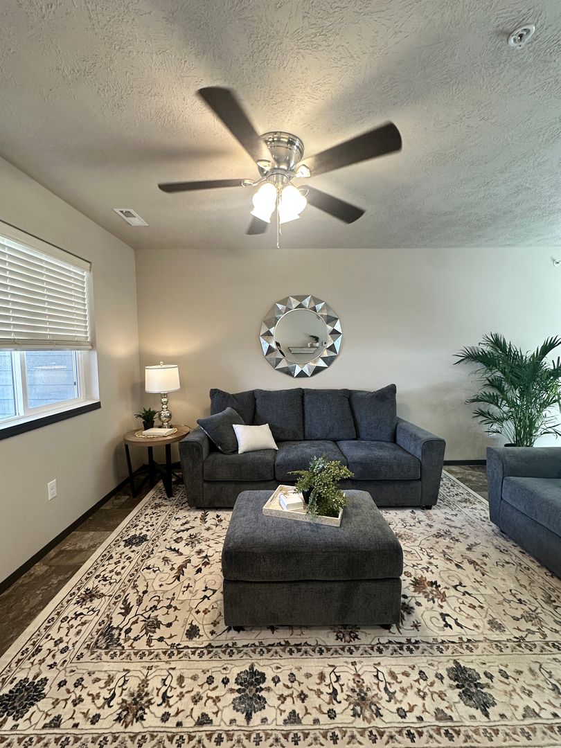 Tea Apartment: North Carla Ave