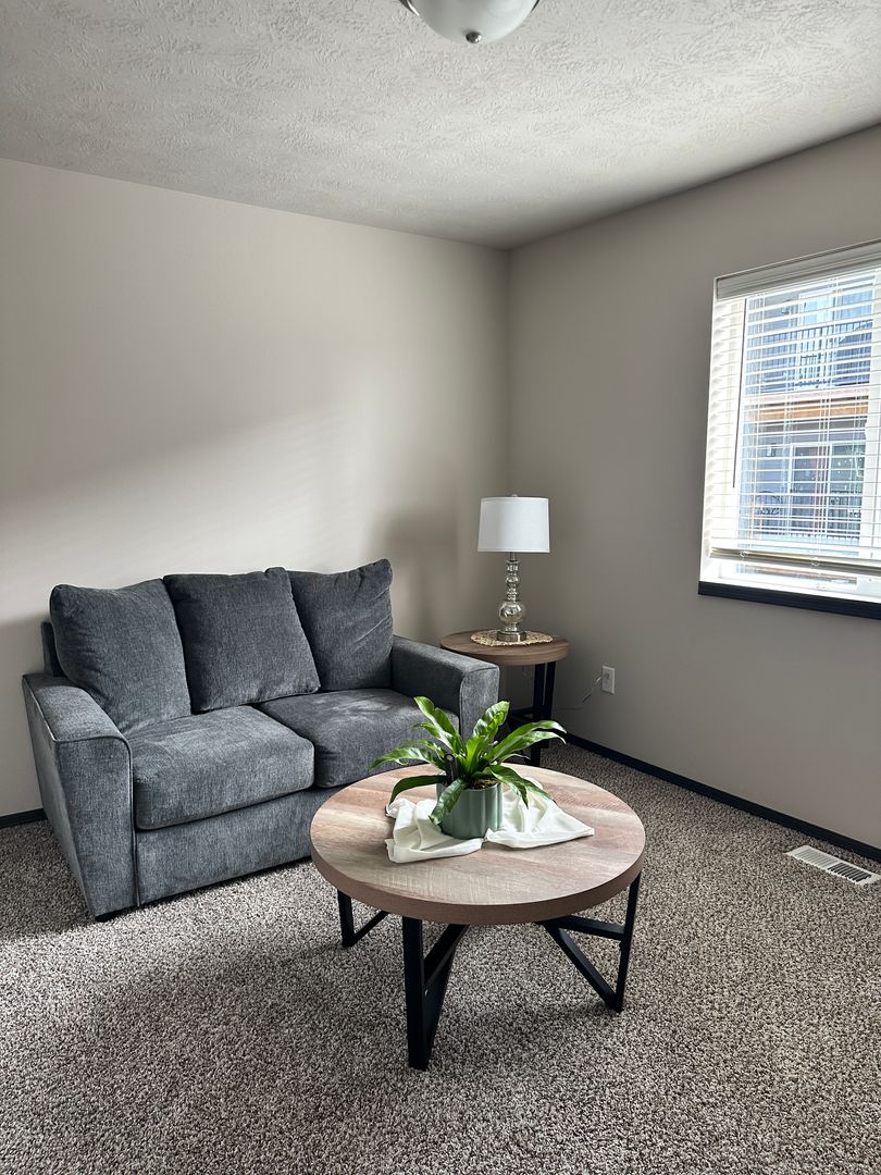 Heritage Townhomes LLC 10 of 12