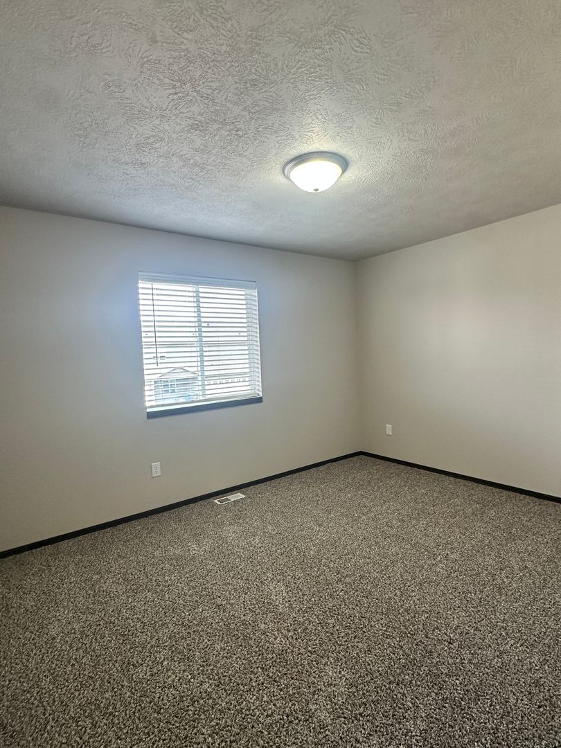 Heritage Townhomes LLC 11 of 13