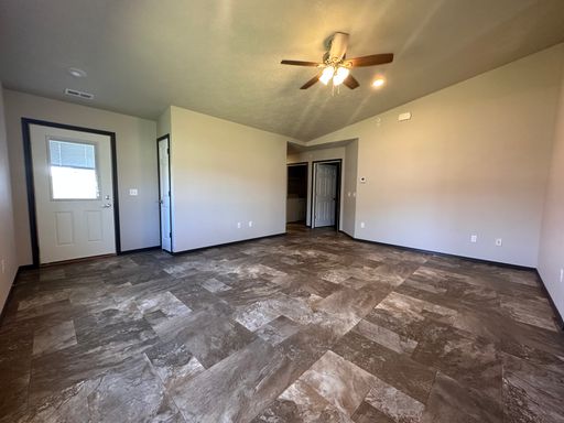 *Now until September 30th With a 13 month lease, Savings starting at $1848 a month. – photo 1