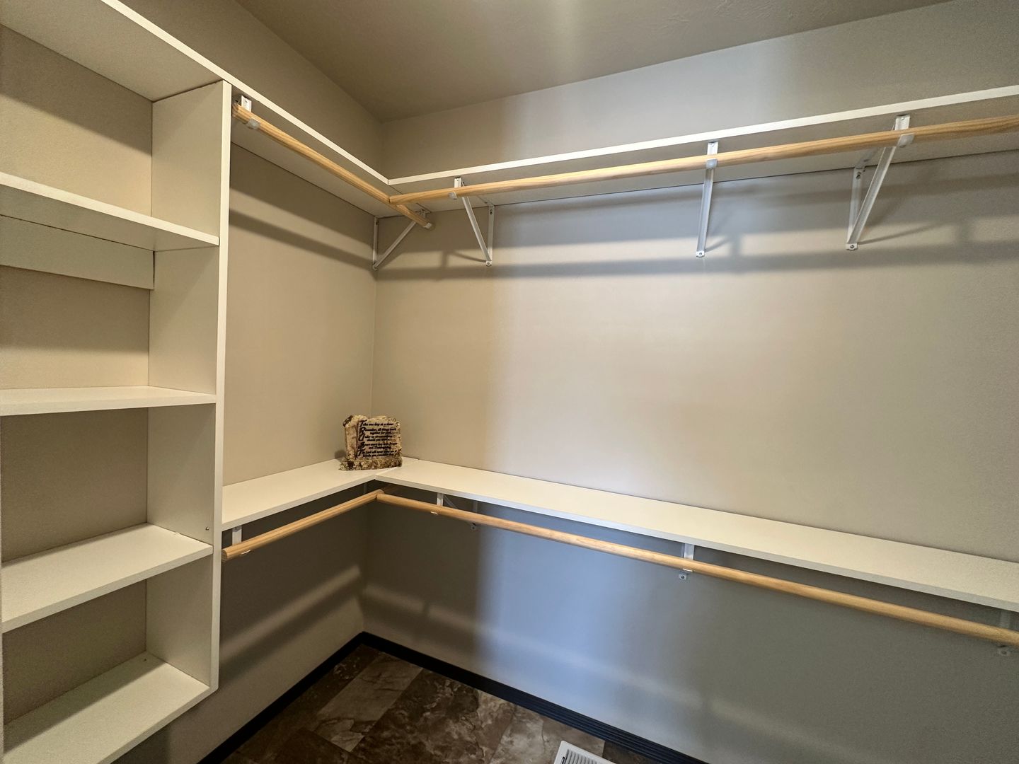 Heritage Townhomes LLC 7 of 13
